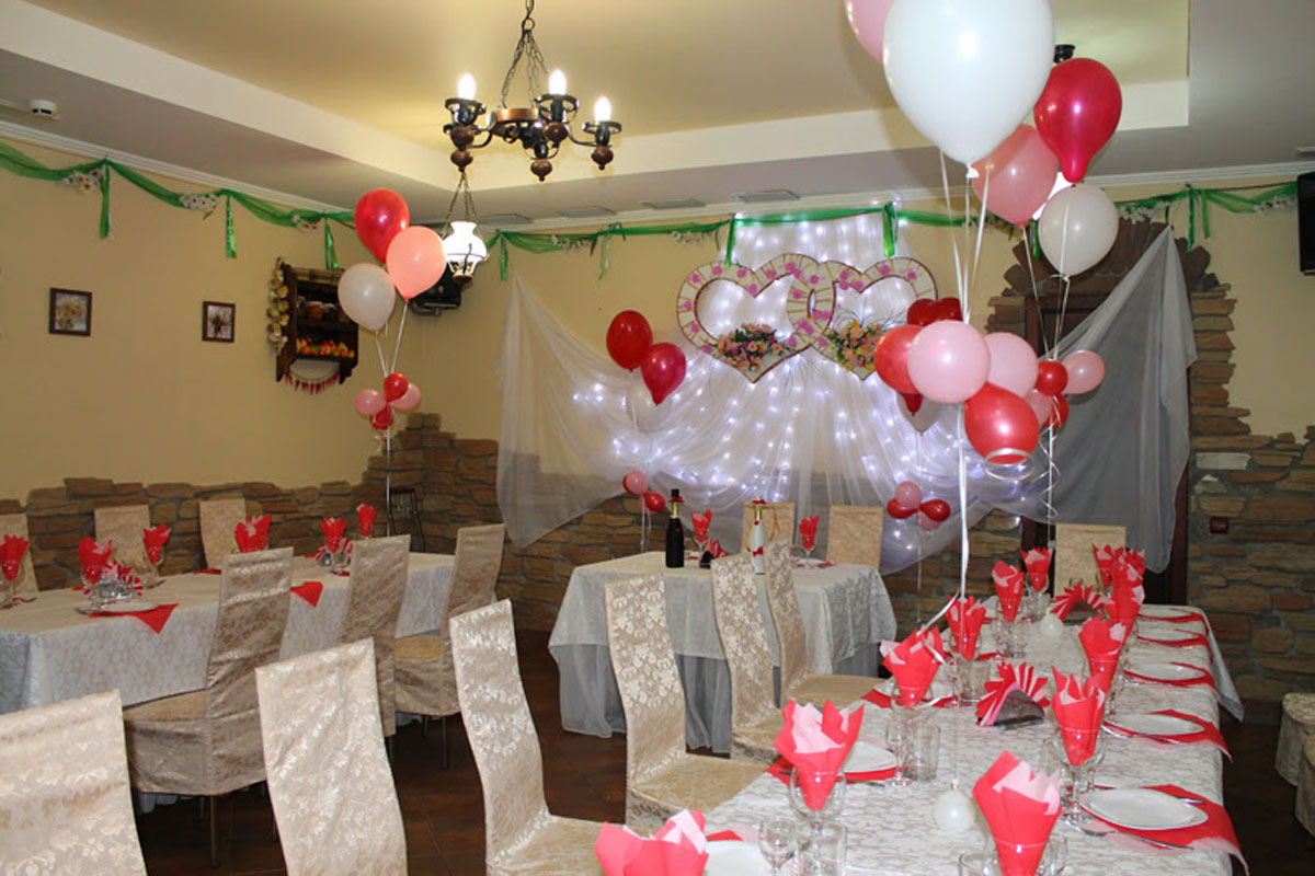 Основной зал — Невинный погребок