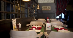 Основной зал