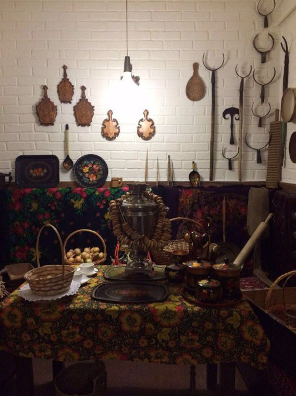 Основной зал