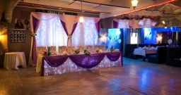 Основной зал — интерьер зала