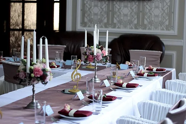 Biennale, Основной зал — фото