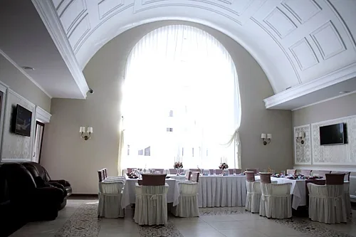 Основной зал — Biennale