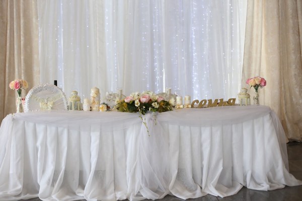 IQ Кафе Мед — банкетный зал