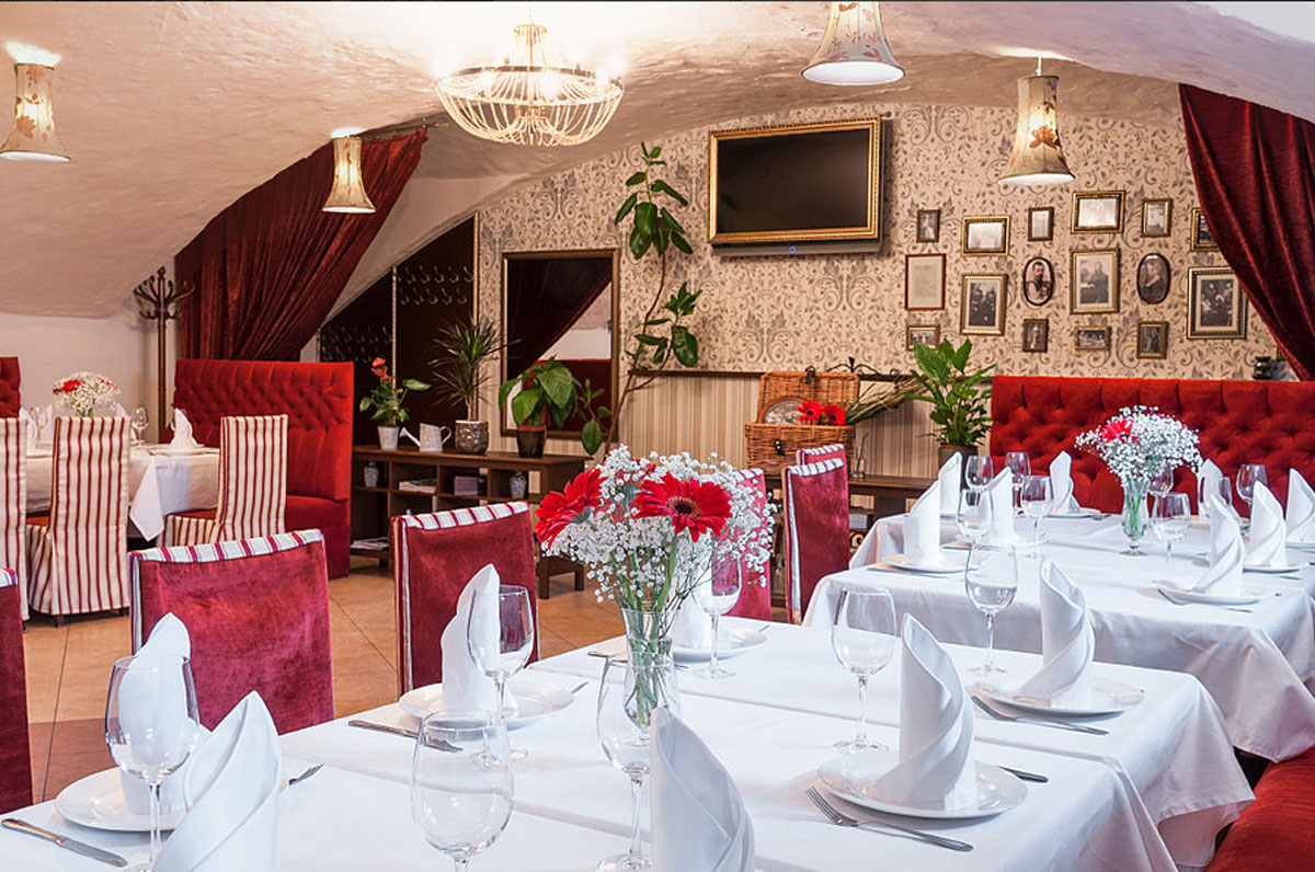 Банкетный зал  — банкетный зал Кафе Распутин, фото