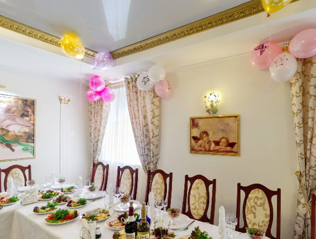 Основной зал — Amadeus