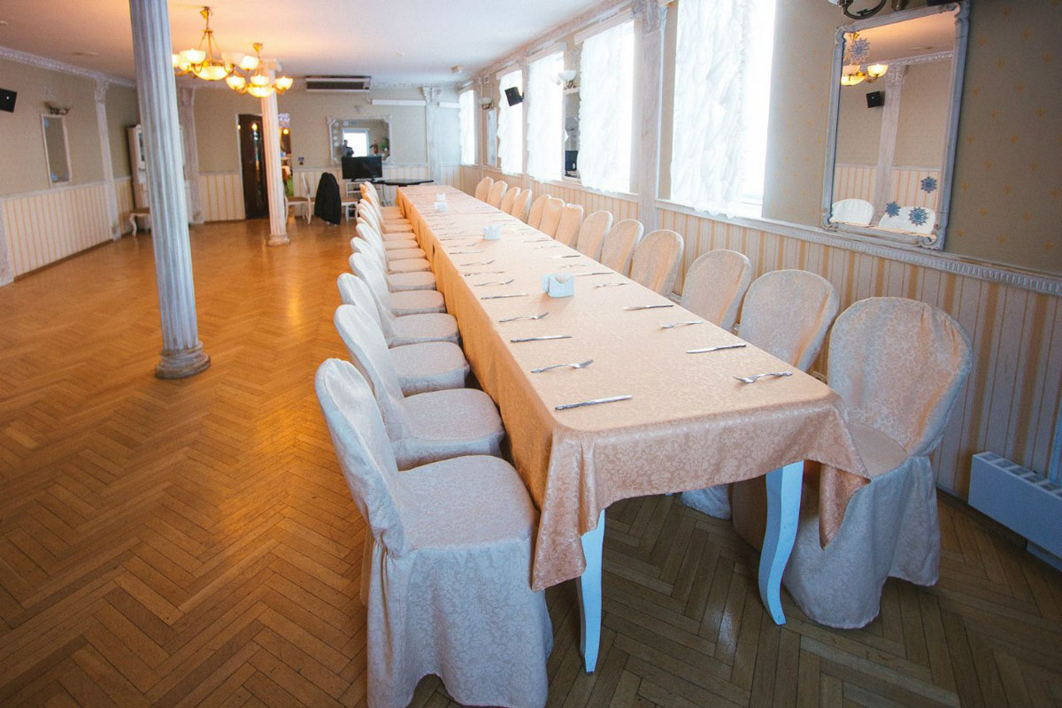 Зал «Прага» — Ресторан на воде Скрябин