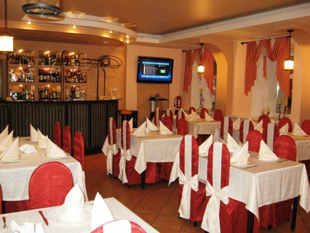 Основной зал — Трактир Купеческий дом