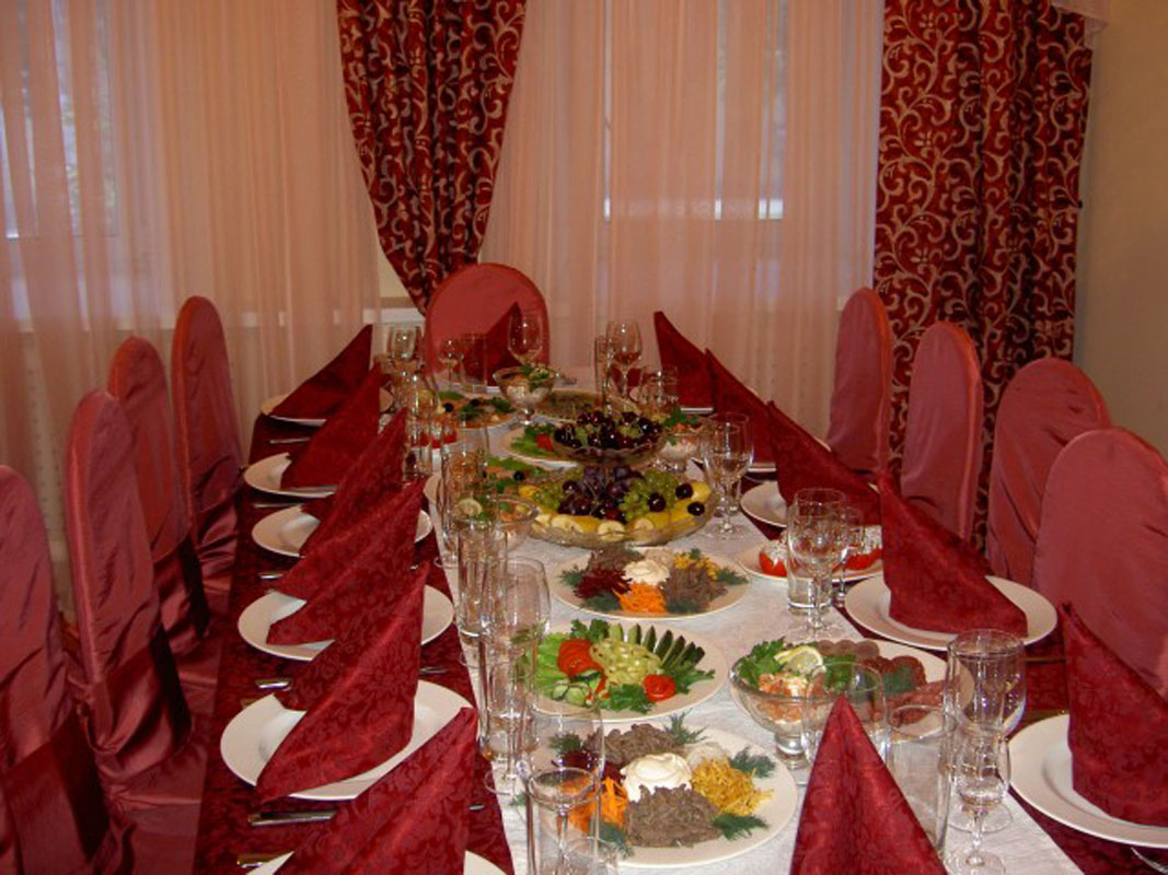 Банкетный зал — Трактир Купеческий дом