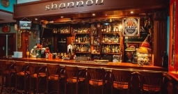 Основной зал