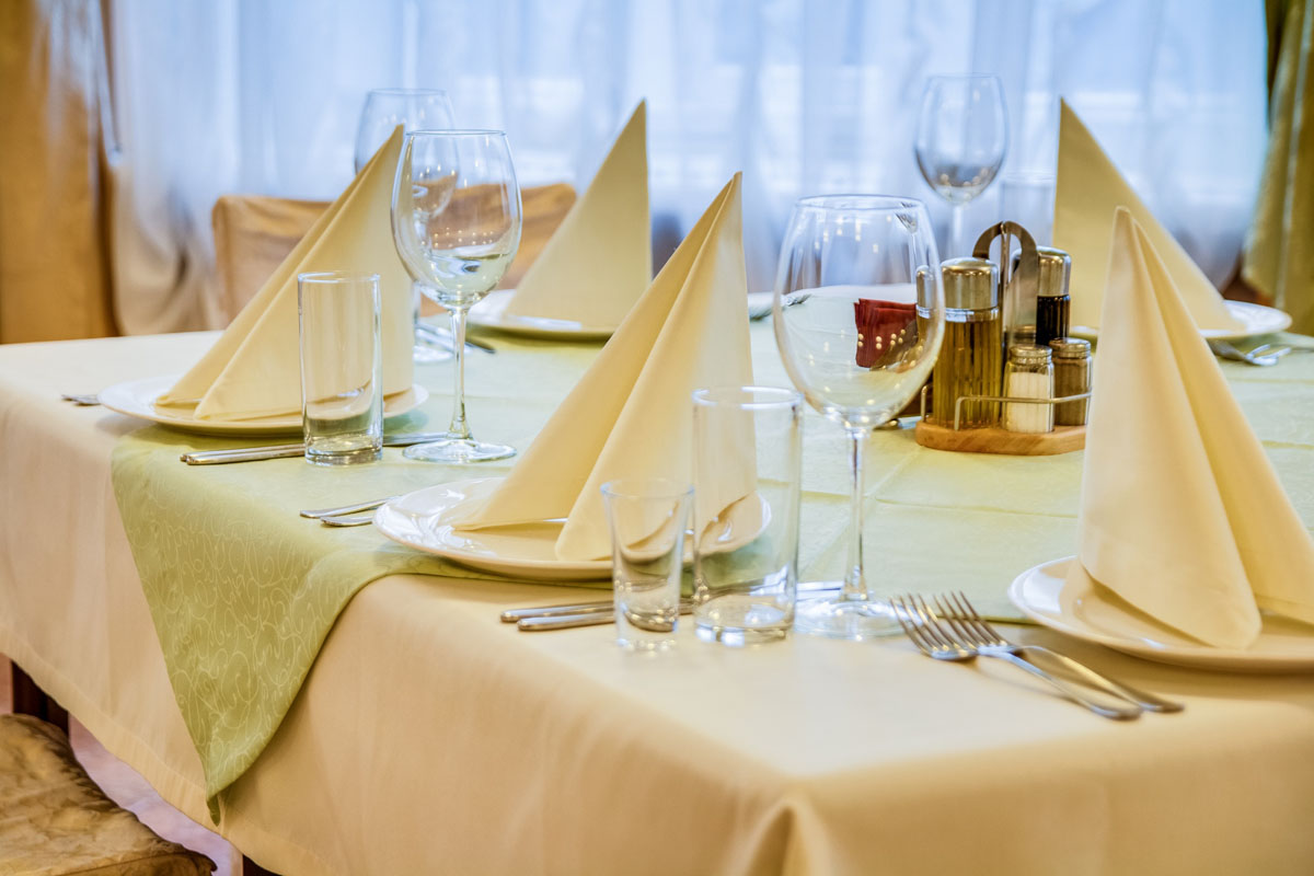 Большой банкетный зал — Балкан Гриль