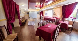 Основной зал