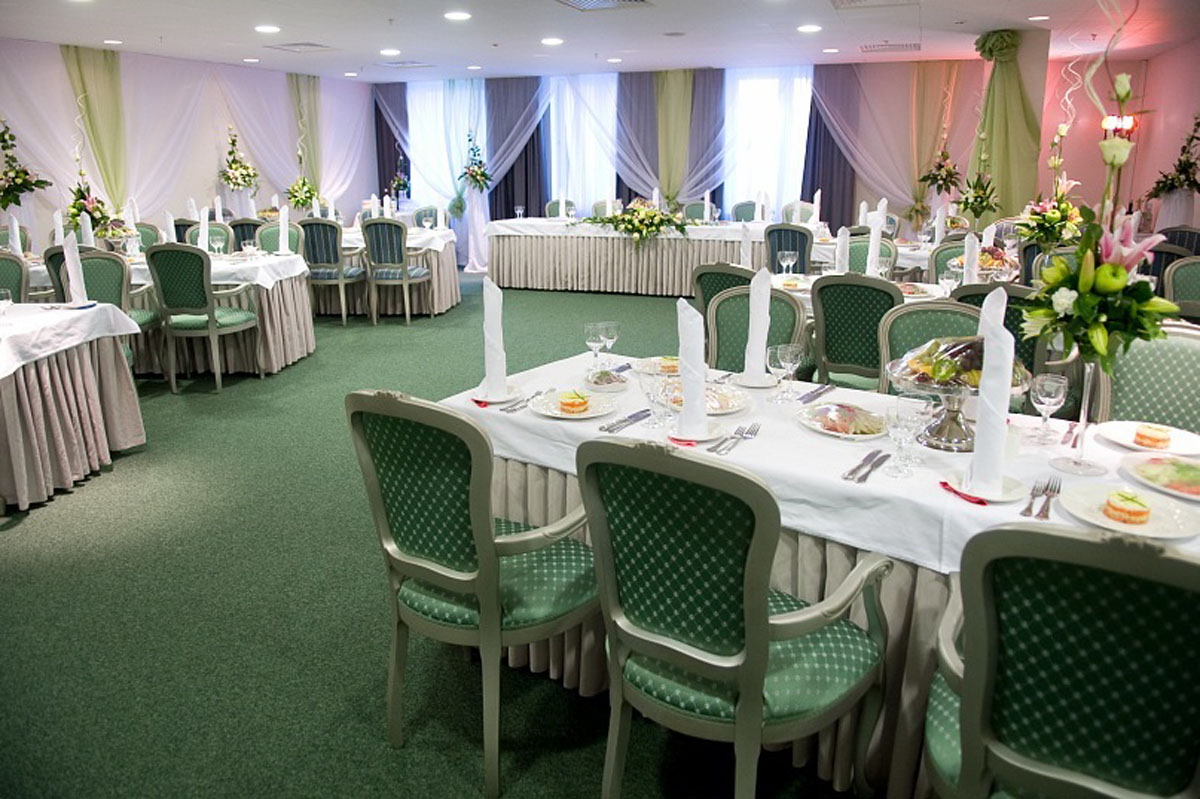 Банкетный зал «Иртыш» — Отель Ремезов