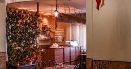 Основной зал — подробнее о зале