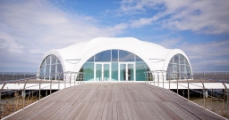 Шатер на воде