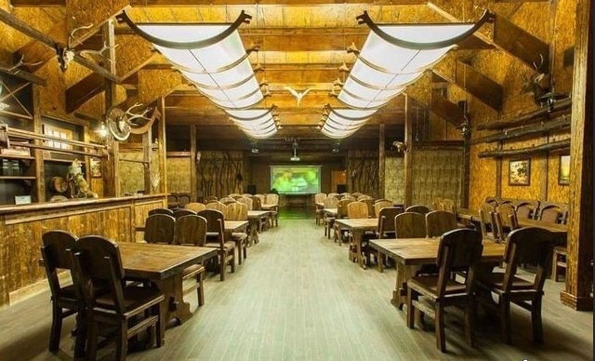 Зал на 100 человек