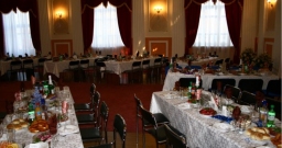 Основной зал — интерьер зала