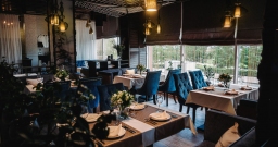 Основной зал