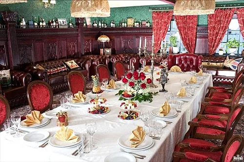 Зал на 25 человек — Royal Pub & Restaurant
