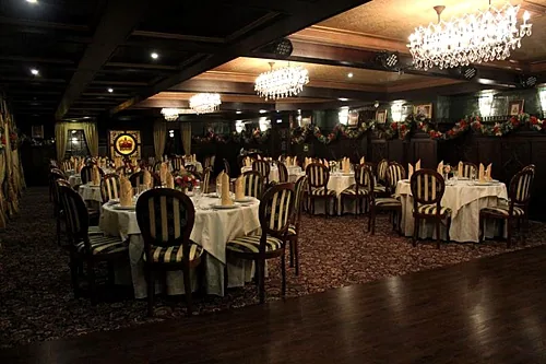 Зал на 50 человек — Royal Pub & Restaurant