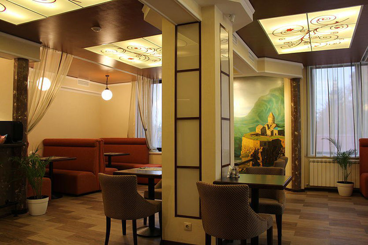 Основной зал — Тавуш