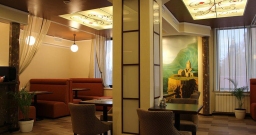 Основной зал — интерьер зала