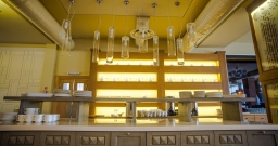 Городское кафе