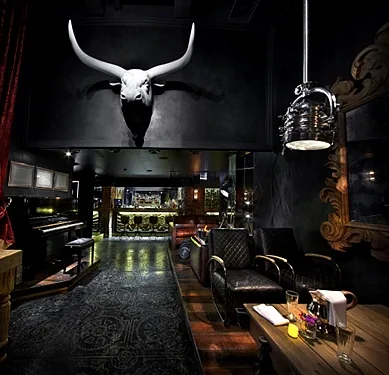 Основной зал — SteakHouse
