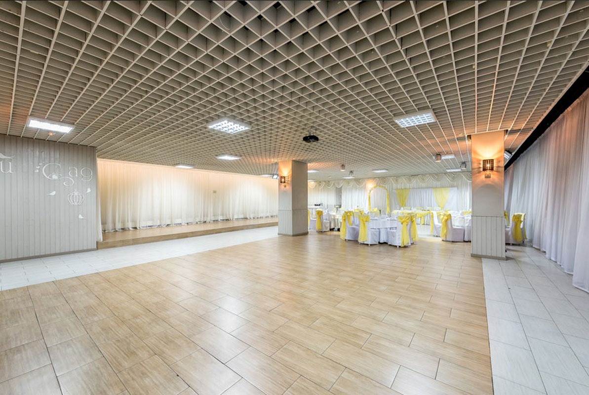 Зимний сад — банкетный зал Банкетный комплекс Дворик, фото