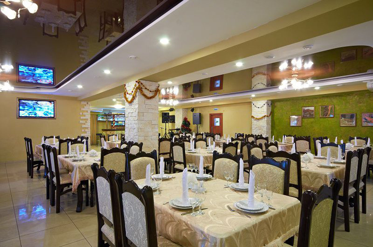 Основной зал — Тебриз