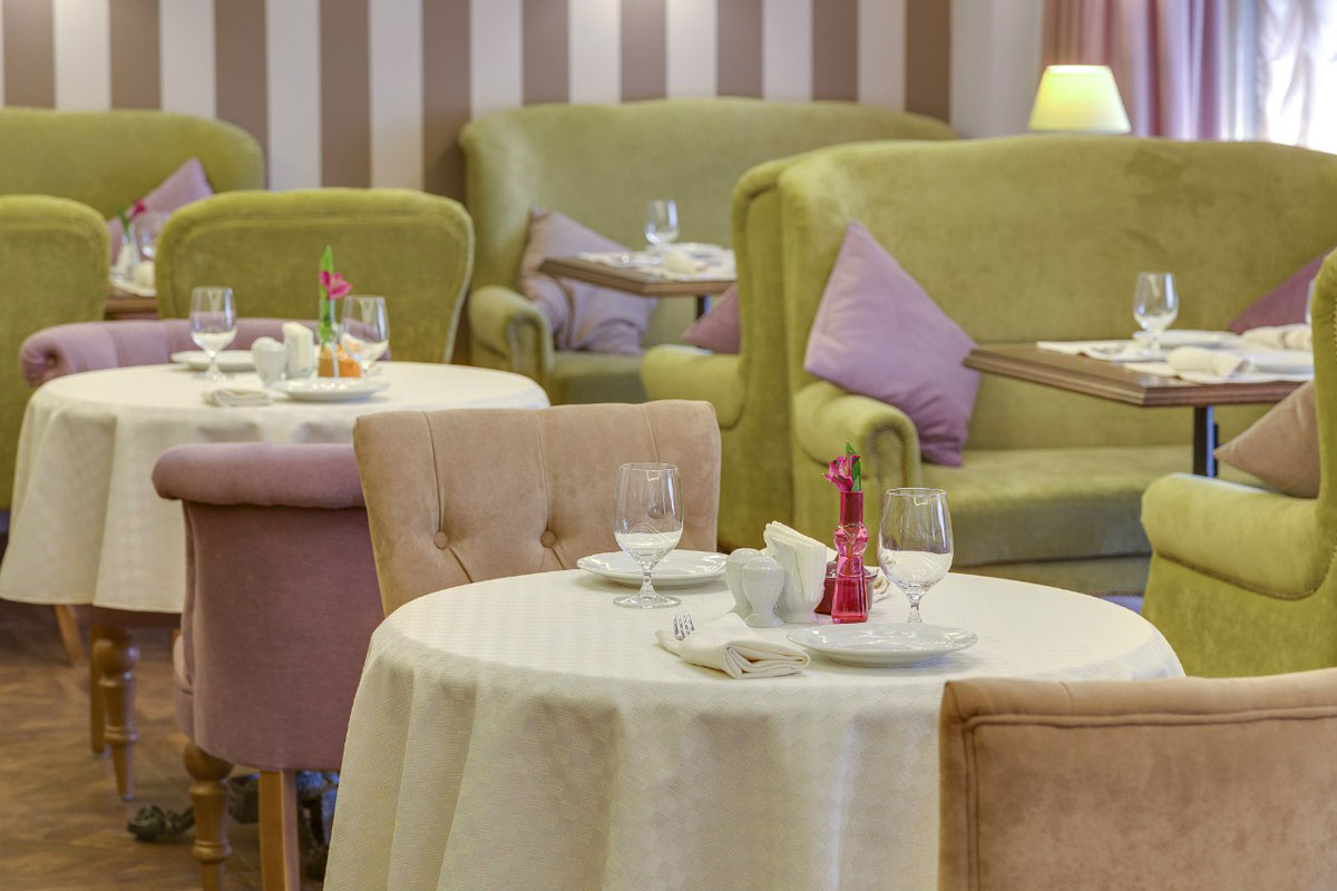 Зал на 52 человек