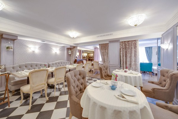 Зал на 17 человек — интерьер зала