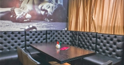 Основной зал — интерьер зала