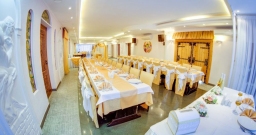 Зал «Дружба народов» — интерьер зала