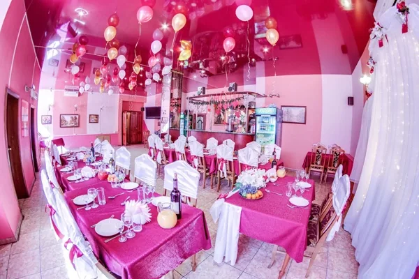 Основной зал