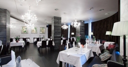 Основной зал