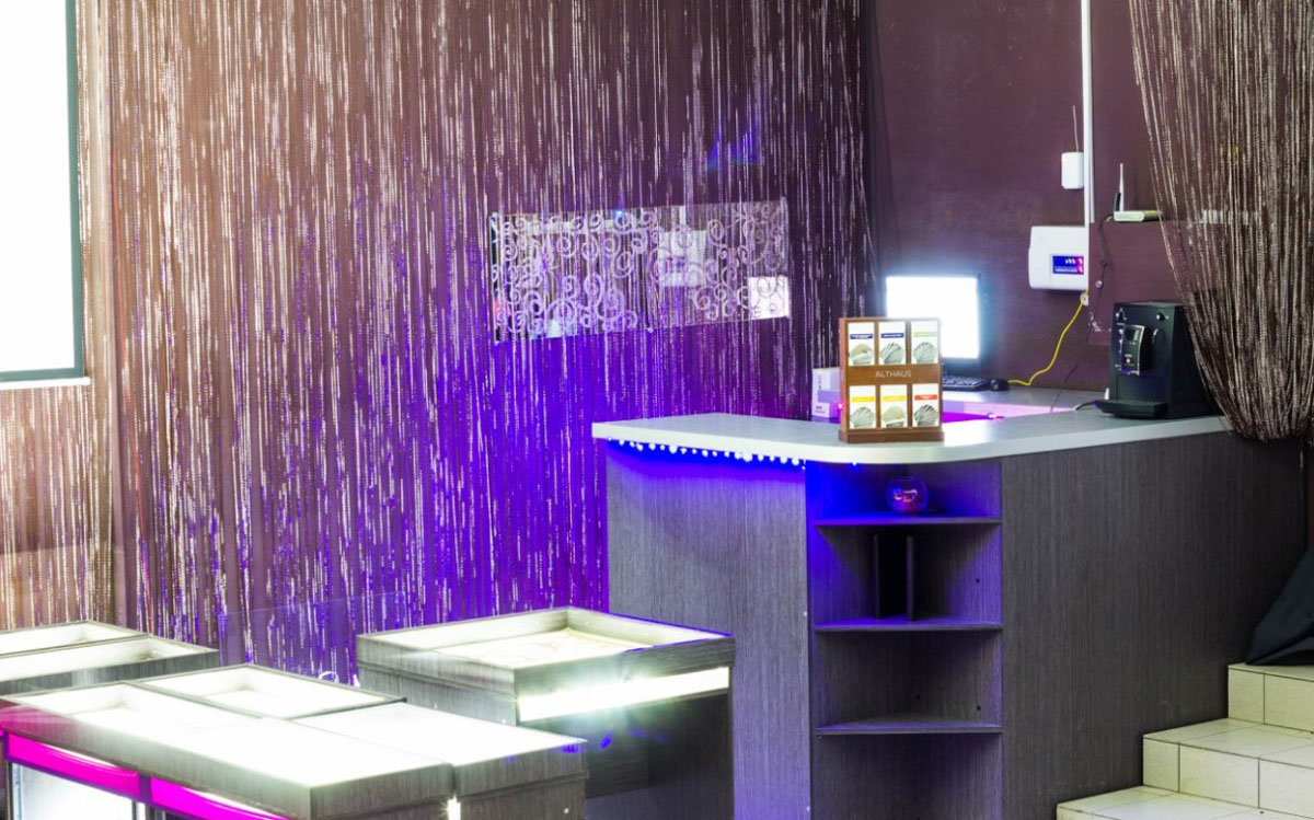 Основной зал — Арт-кафе Песочный Замок