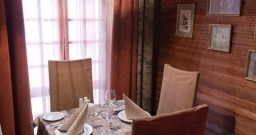 Бочковой — интерьер зала