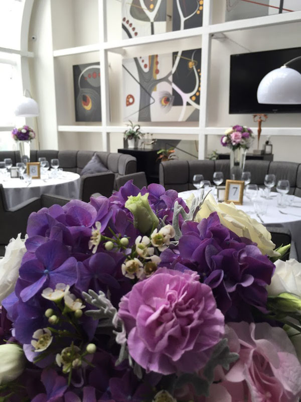 Основной зал — Divini Caffe