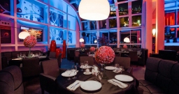 Основной зал