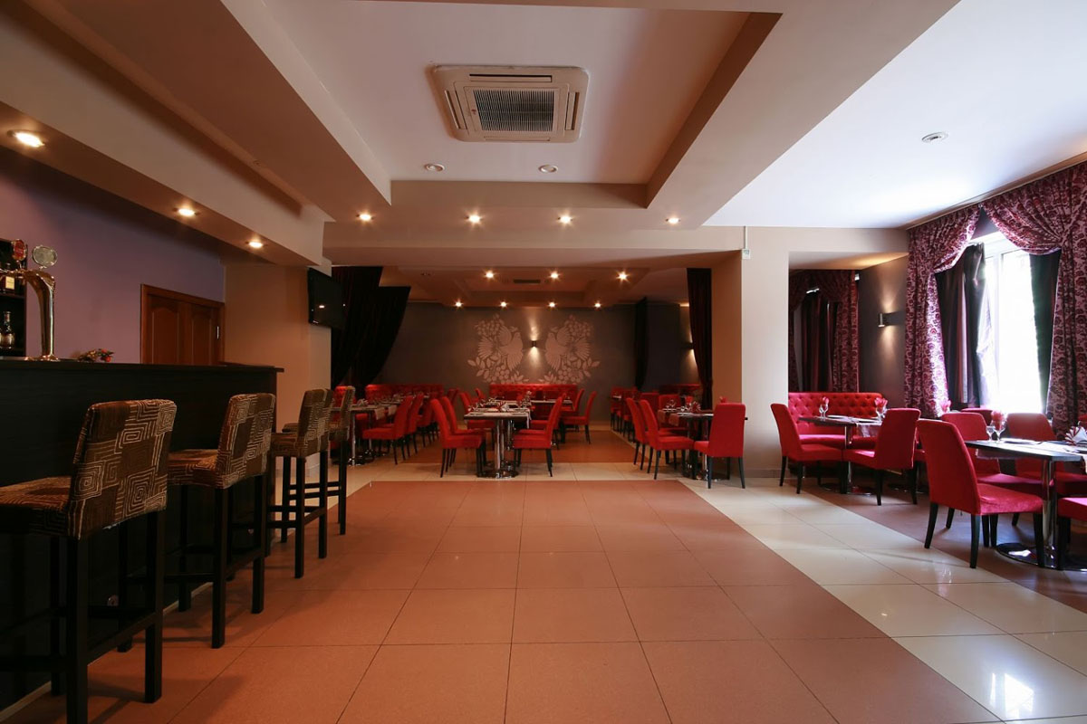 Зал на 70 человек