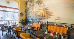 Зал на 1 этаже — подробнее о зале