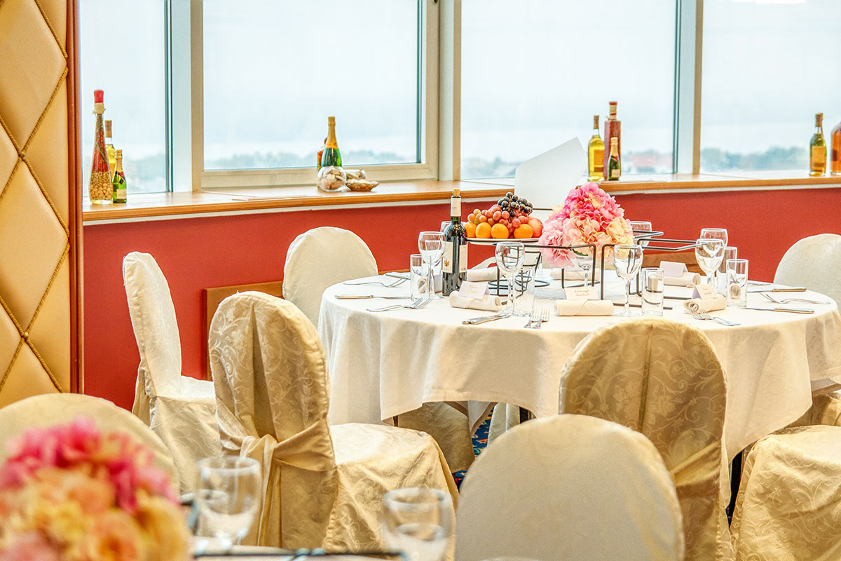 Ресторан «Ин Альто» — Ренессанс Самара