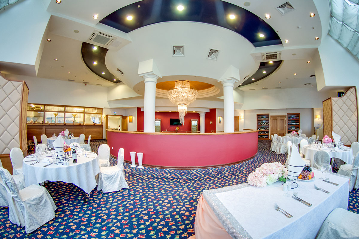 Ресторан «Ин Альто» — Ренессанс Самара