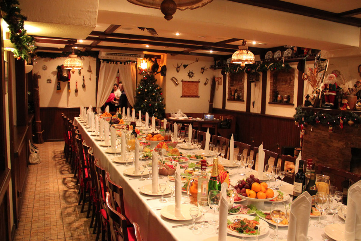 Основной зал