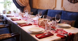 Основной зал — интерьер зала