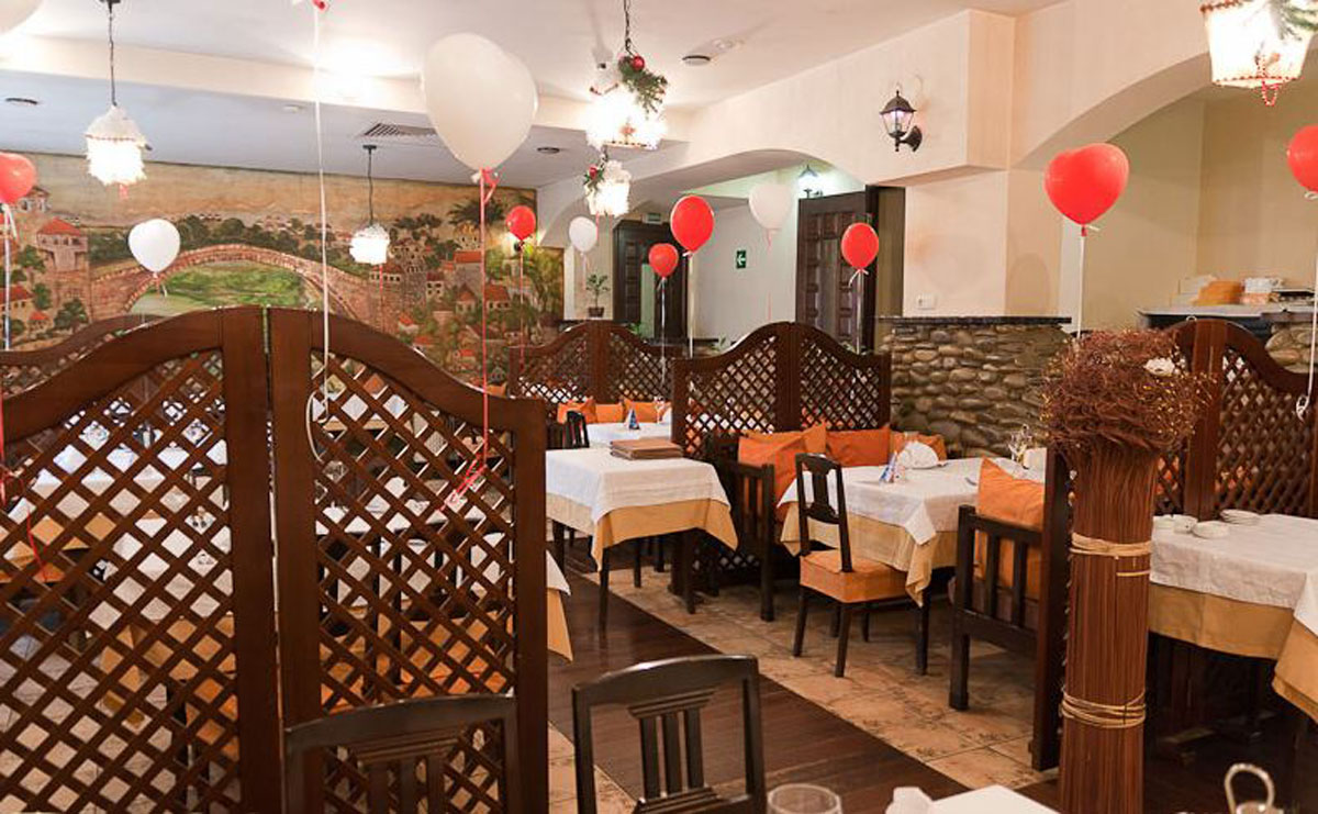 Зал на 50 человек — Золотая долина