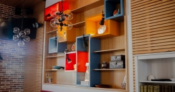 Основной зал