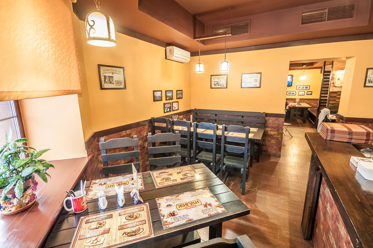 Основной зал — Ресторан-бар Жигули