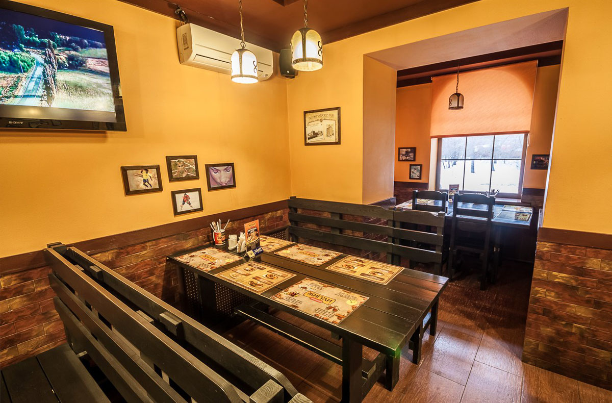 Основной зал — Ресторан-бар Жигули