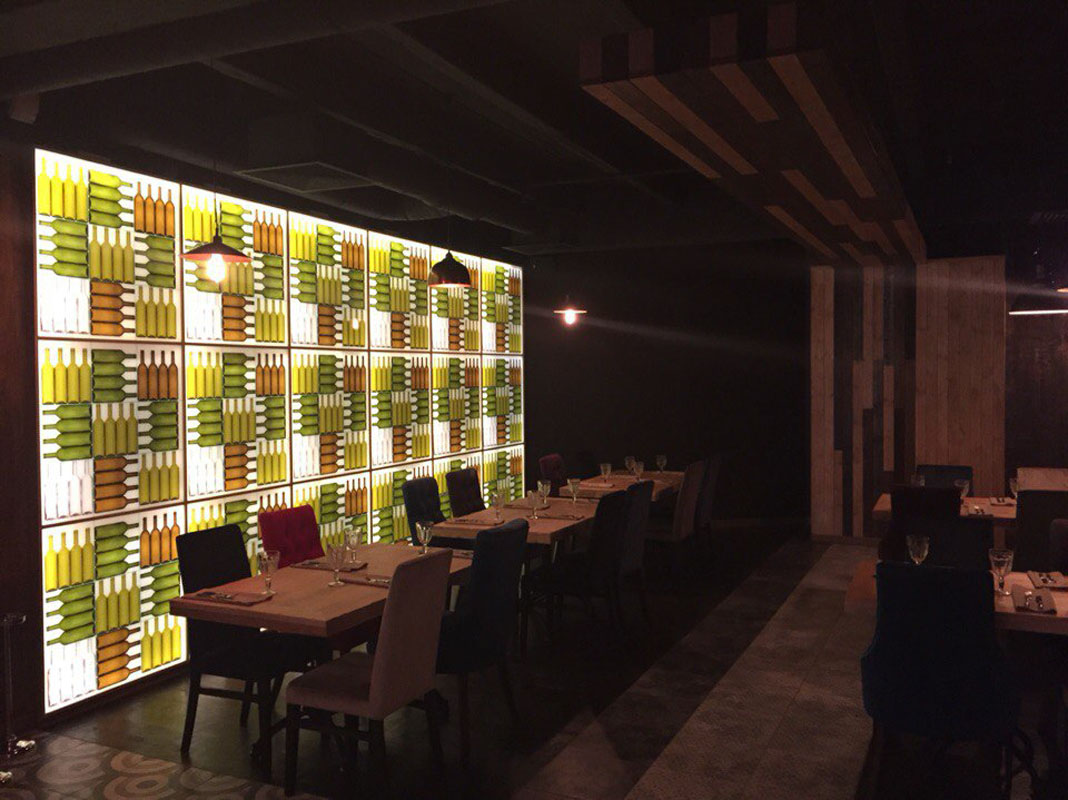 Зал «Грузинский» — Vinograd